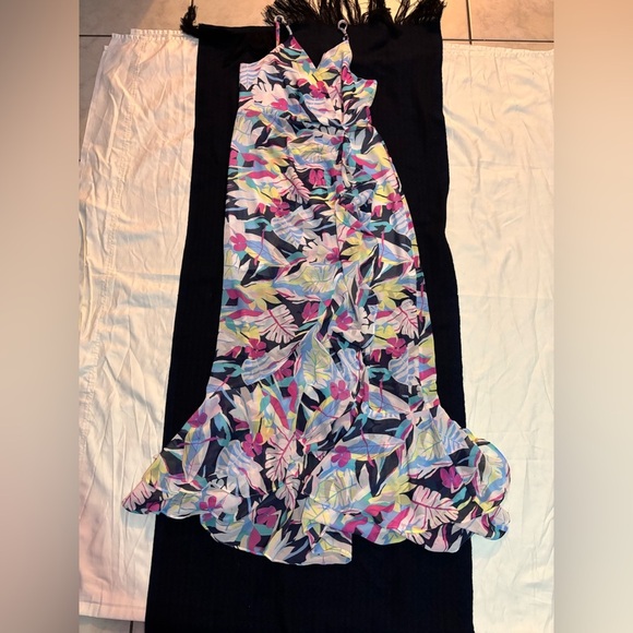 Forever 21 White Satin Dress - Picture 1 of 14